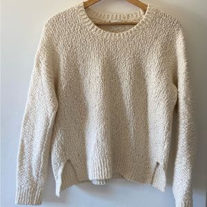Vince cream medium sweater